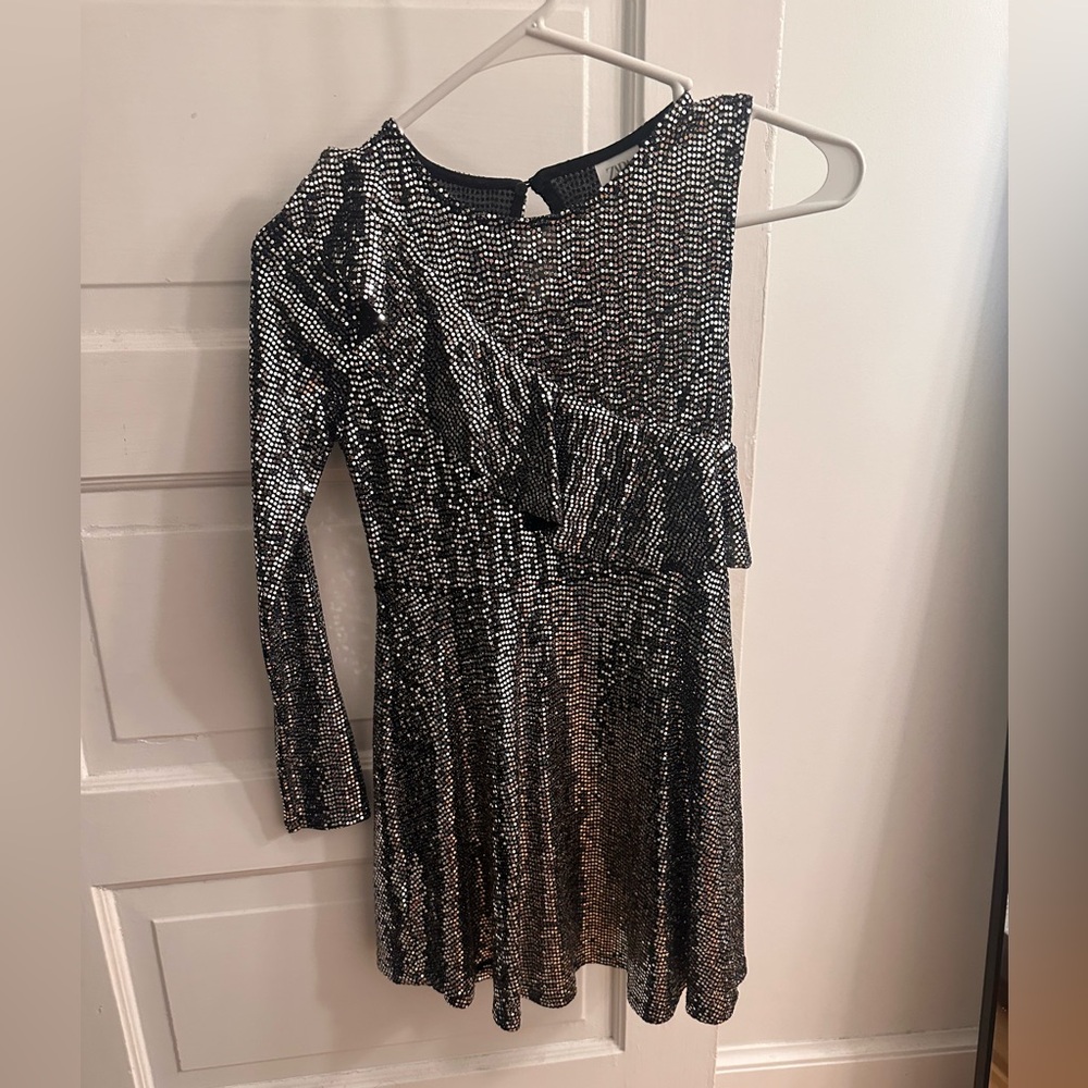 NWOT, Zara, girls sequins one shoulder dress, girls size 10